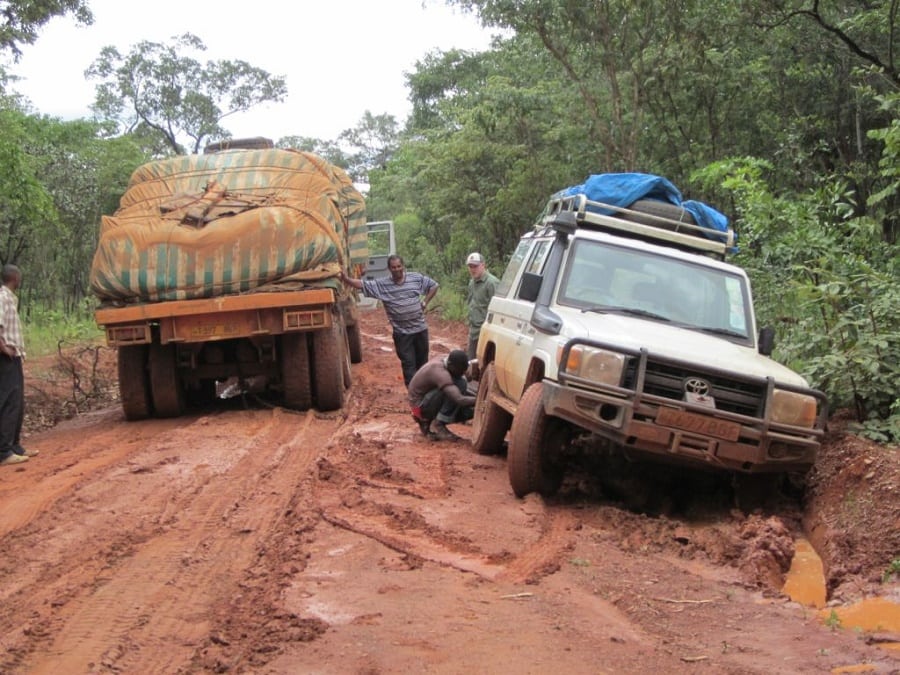 common experience in Chad road | Photo credit: mjengwablog.com