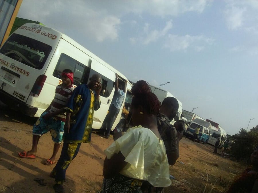 Stranded passengers at Onitsha | Photo credits: deltans.com