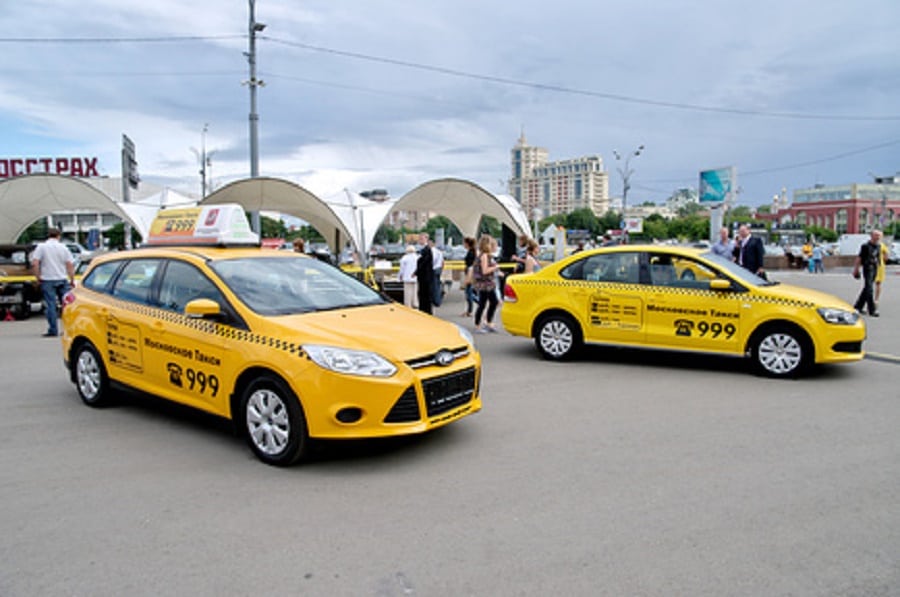 Moscow cabs | Photo credits: en.travel12moscow.com