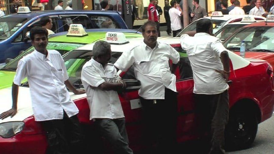 Taxi drivers in Kuala Lumpur | Photo credits: bbc.co.uk