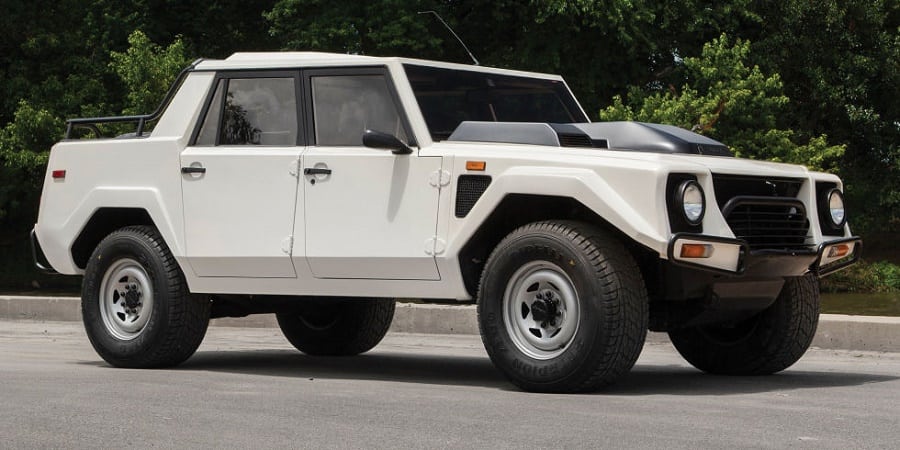 Lamborghini LM002 |Image: roadandtrack.com