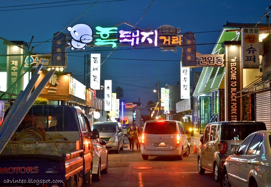 Driving in South Korea | Photo credits: cavinteo.blogspot.com