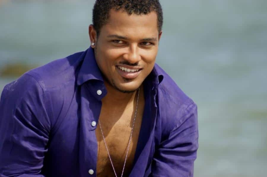 Van Vicker: Net Worth and Biography