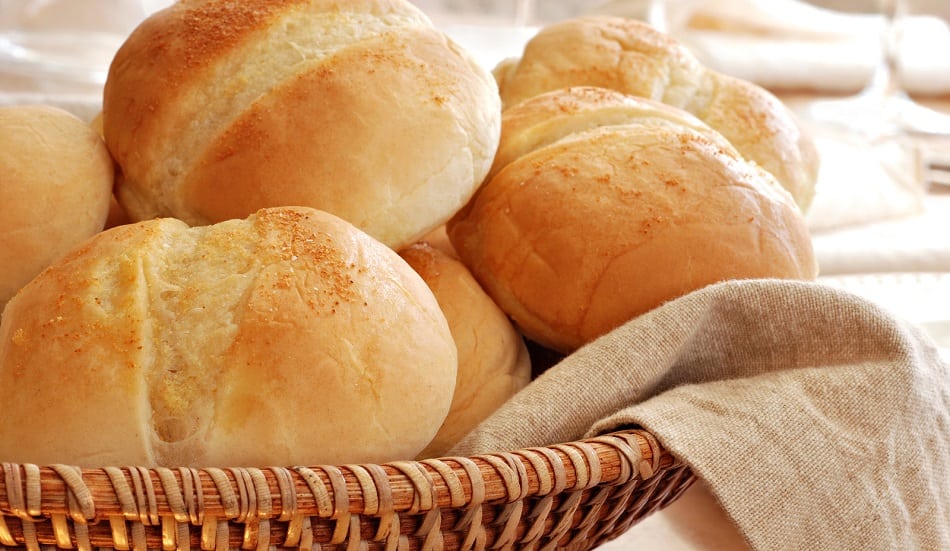 dinner rolls