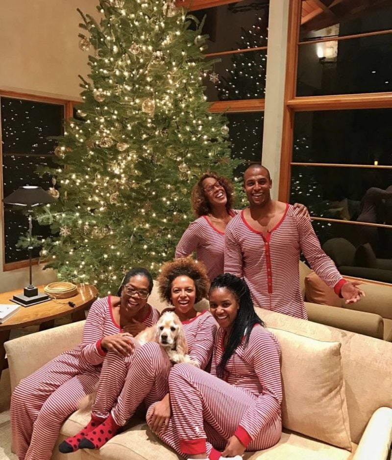 Celebrities Spreading Holiday Cheer with These Christmas Photos Page 13