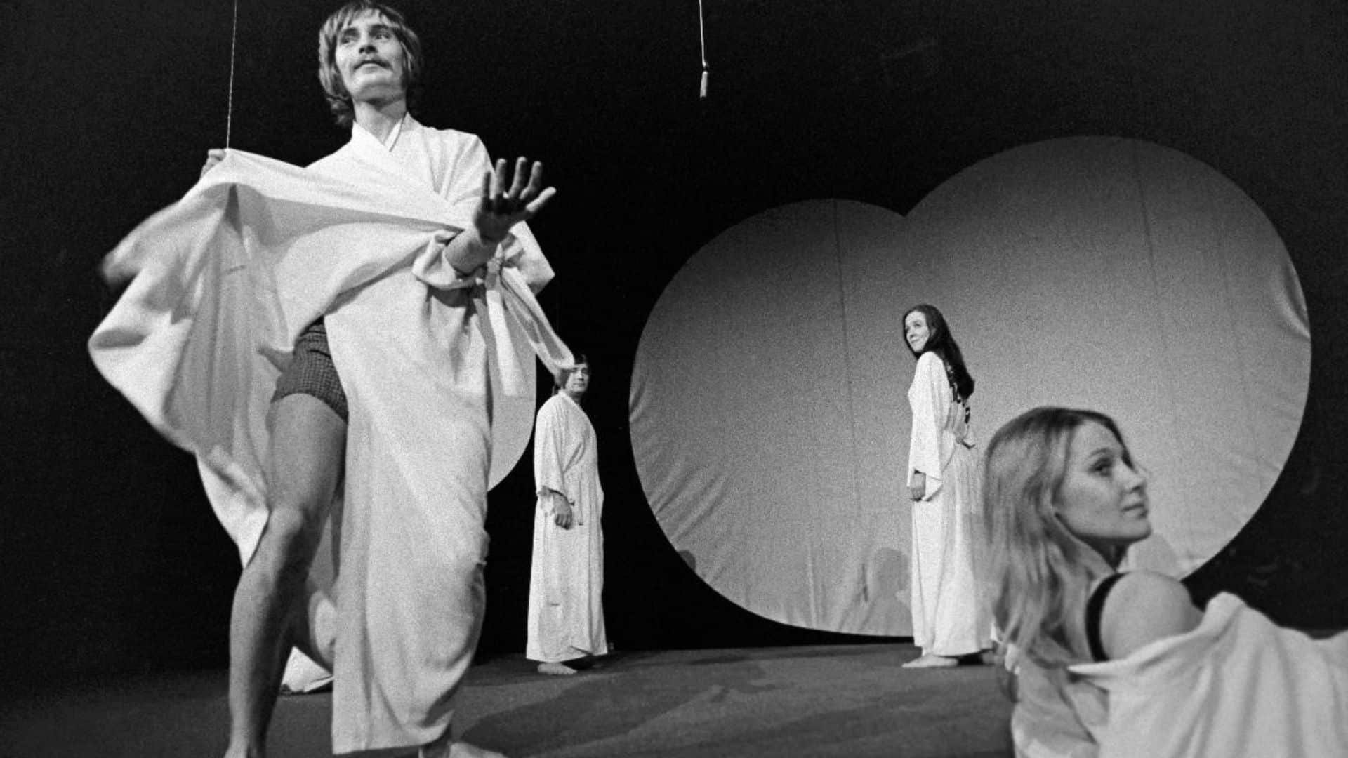 Strange Stage Shows That Reached Broadway – Page 7