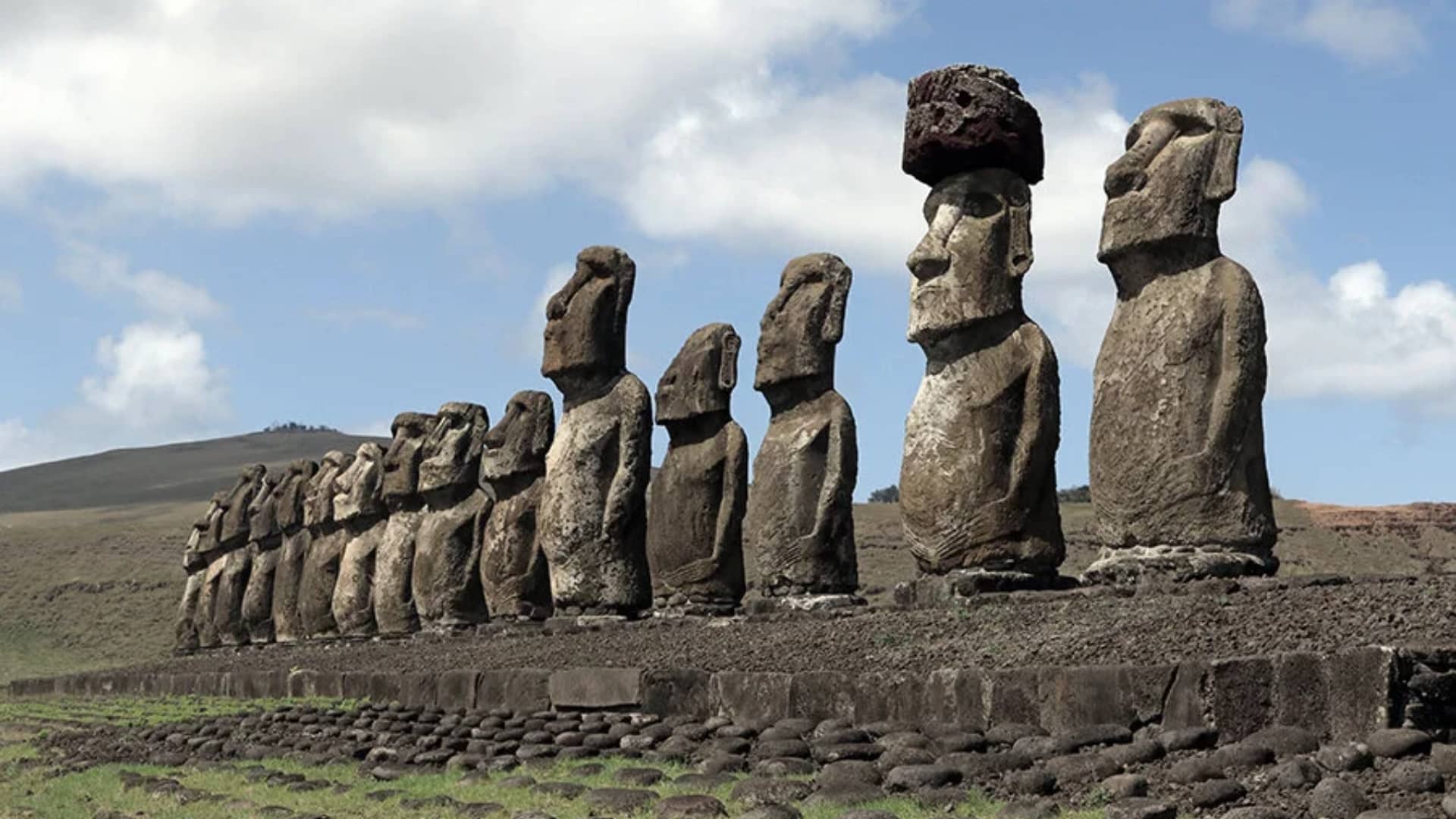 Remarkable Statues That Celebrate Human Genius – Page 26